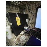 HP RP5800 COMPUTER WITH HP MONITOR & KEYBOARD