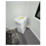 VISSANI PORTABLE A/C UNIT WITH EXHAUST & LITTLE CO