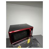 RED HAMILTON BEACH MICROWAVE