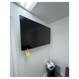 SHARP 50'' TELEVISION WITH WALL MOUNT (MOUNTED) (N