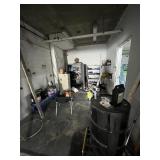LOT CONTENTS OF ROOM - BARREL PUMPS, CHAIN, CABINE