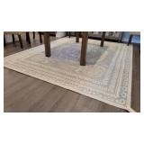 AREA RUG