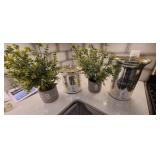 4PC DÉCOR ITEMS