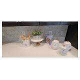 8PC KITCHEN ITEMS