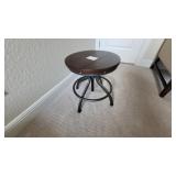 STOOL