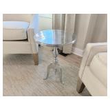 ACCENT TABLE