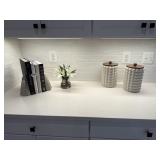 9PC ASSORTED KITCHEN ITEMS