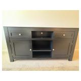 MEDIA CONSOLE