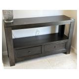 CONSOLE TABLE