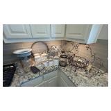 25PC KITCHEN ITEMS