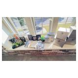 16PC DECOR ITEMS