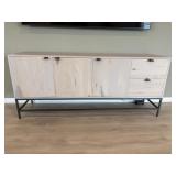 SIDEBOARD