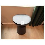 ACCENT TABLE