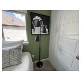 FLOOR LAMP