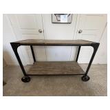 CONSOLE TABLE