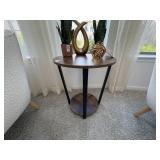 SIDE TABLE
