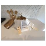 14PC KITCHEN ITEMS