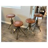 4PC BAR STOOLS