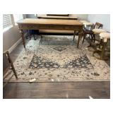 AREA RUG