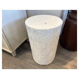 ACCENT TABLE