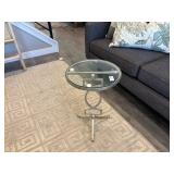 ACCENT TABLE