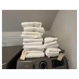 20PC LAUNDRY ITEMS 20PC LAUNDRY ITEMS