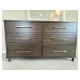 3PC DRESSER & NIGHTSTANDS 3PC DRESSER & NIGHTSTANDS
