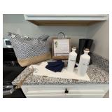 8PC Dï¿½COR ITEMS