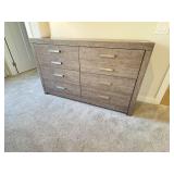 2PC DRESSER & NIGHTSTANDS