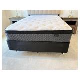 FULL MATTRESS SET W/METAL FRAME