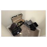 ASSORTED SOCCER ITEMS