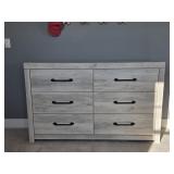 2PC DRESSER & NIGHTSTAND