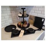 ASSORTED KITCHEN ITEMS