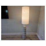 2PC FLOOR LAMPS