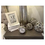 9PC ASSORTED DECO ITEMS