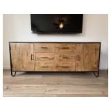 1PC MEDIA CABINET