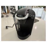 KEURIG COFFEE MAKER