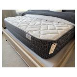 QUEEN MATTRESS