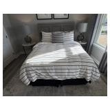 11PC QUEEN BEDDING