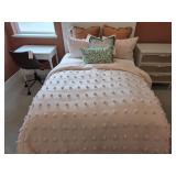 8PC FULL BEDDING ITEMS