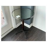 ACCENT TABLE