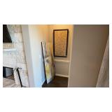 2PC ASSORTED LARGE WALL ART