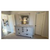 4PC DRESSER, MIRROR & NIGHTSTANDS