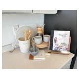 9PC KITCHEN ITEMS