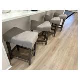 4PC COUNTER STOOLS