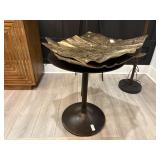 SIDE TABLE & TABLE DÉCOR