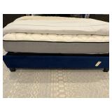 KING MATTRESS & BOXSPRING