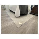 FLOOR RUG