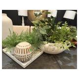 ASSORTED DECORATIVE ITEMS