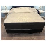 QUEEN MATTRESS SET